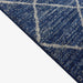 תמונה מזווית מספר 4 של המוצר MERSIDE | שטיח מעוצב עם תיפורי מעויינים