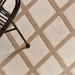 תמונה מזווית מספר 2 של המוצר JING | שטיח בוהו בגווני חום-שמנת