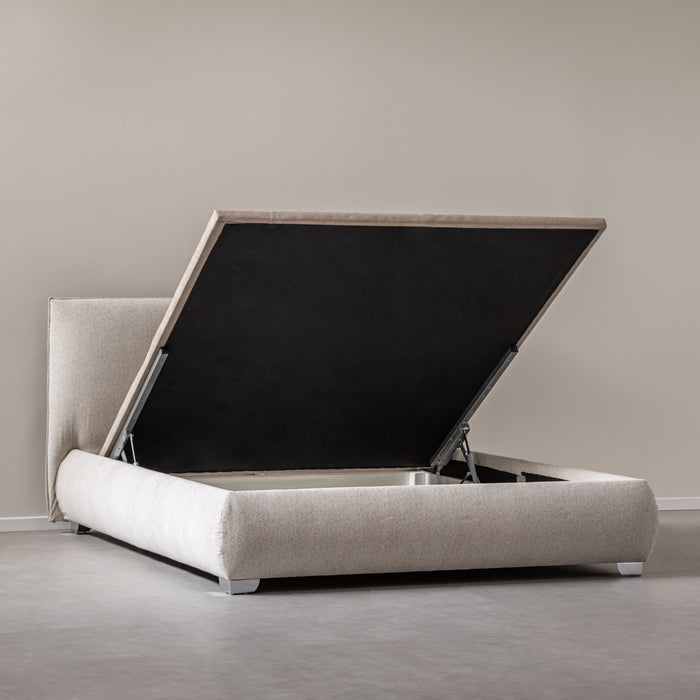 BUTTERSCOTCH | מיטה מעוצבת בסגנון בוהו-שיק מודרני