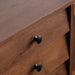 תמונה מזווית מספר 6 של המוצר ORAYO | מזנון עץ עם 6 מגירות, 2 דלתות ובעיצוב רטרו-כפרי