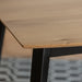 תמונה מזווית מספר 2 של המוצר SPONDER | שולחן אוכל בגוון עץ אלון עם רגלי עץ מלא בגוון שחור