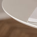תמונה מזווית מספר 4 של המוצר HIGH | שולחן עגול עם רגלי עץ אלון