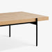 תמונה מזווית מספר 6 של המוצר JOLER | שולחן עץ לסלון בגוון טבעי עם חיתוכים