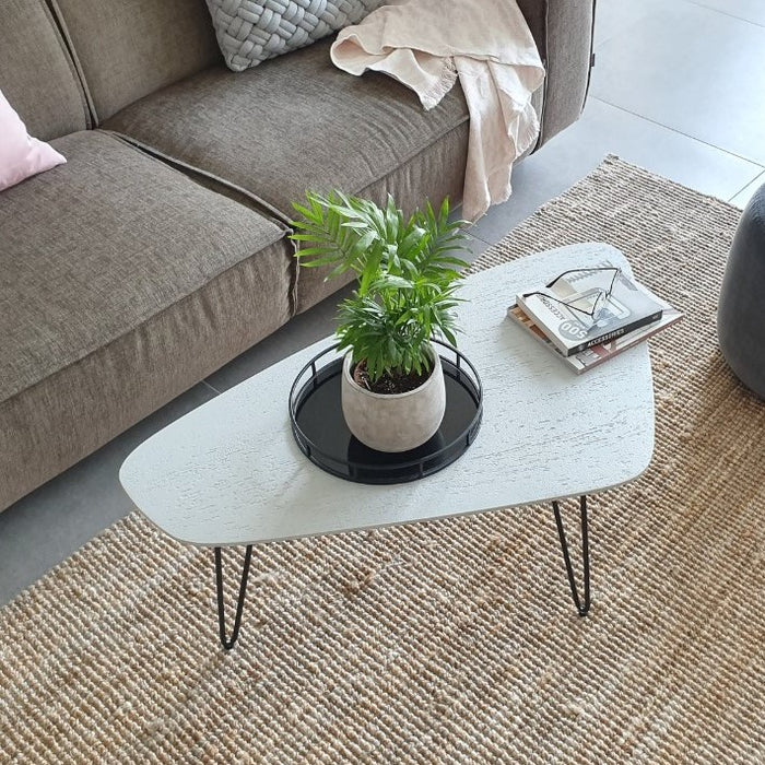 ORCA | שולחן עץ בגוון אפור לסלון